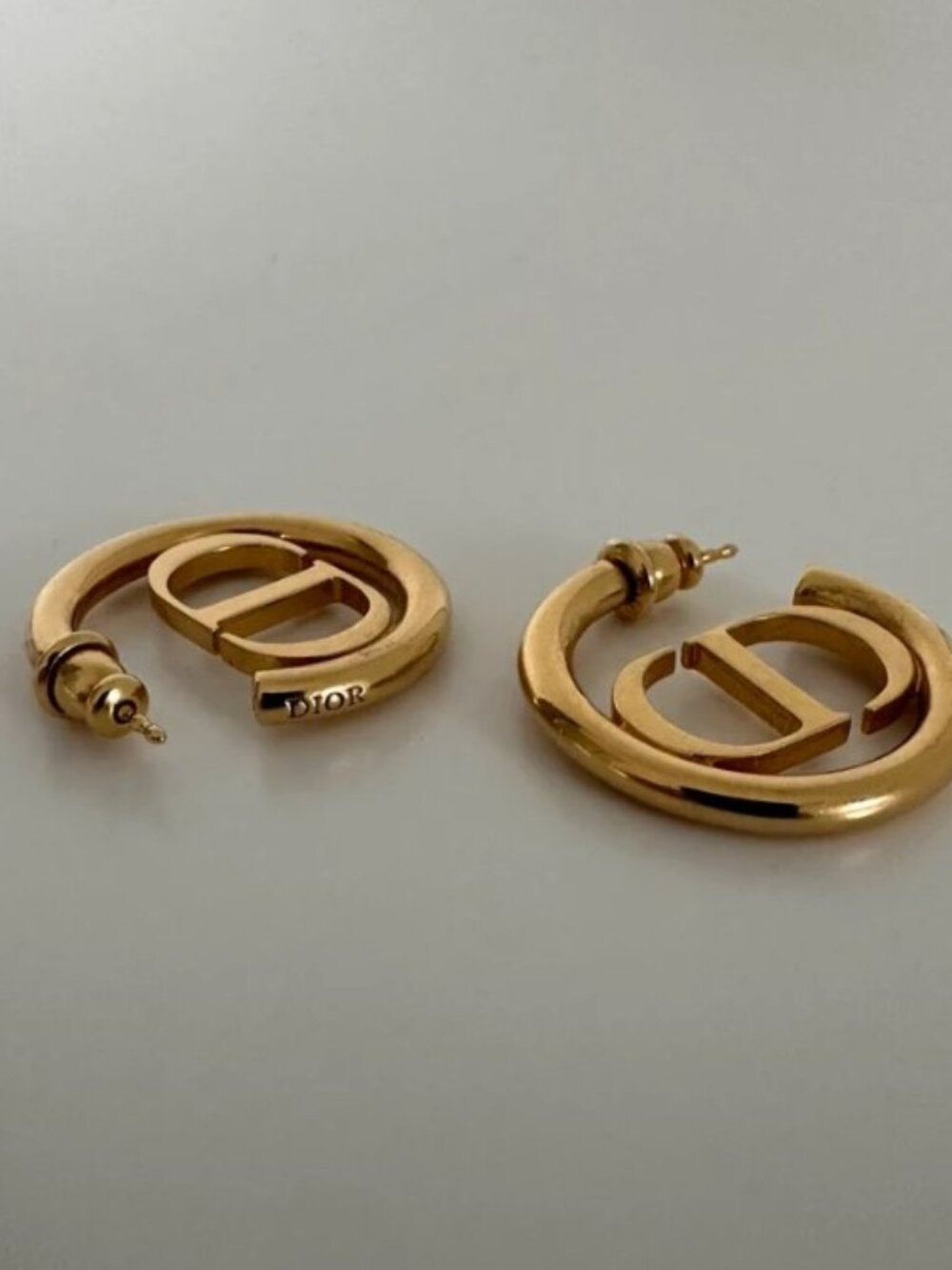 Dior 30 Montaigne Earrings - Picture 1 of 6